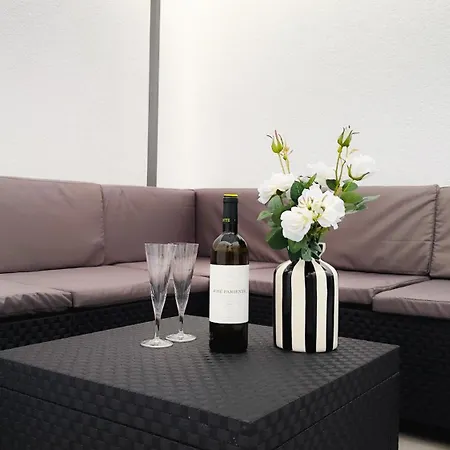 El Salvador 53 * Las Palmas de Gran Canaria